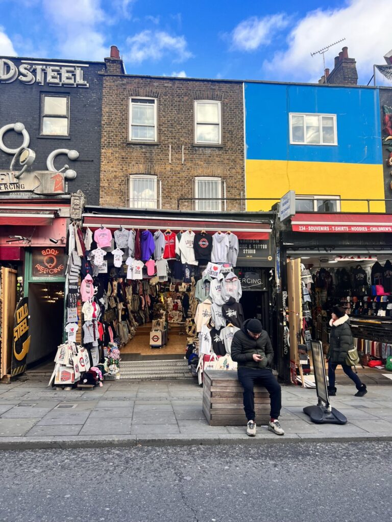 Camden High Street - Camden  - London - NW1