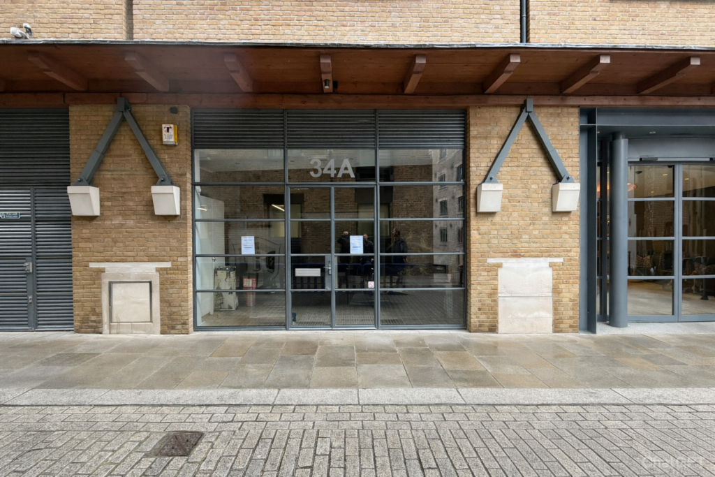 Shad Thames - Tower Bridge  - London - SE1